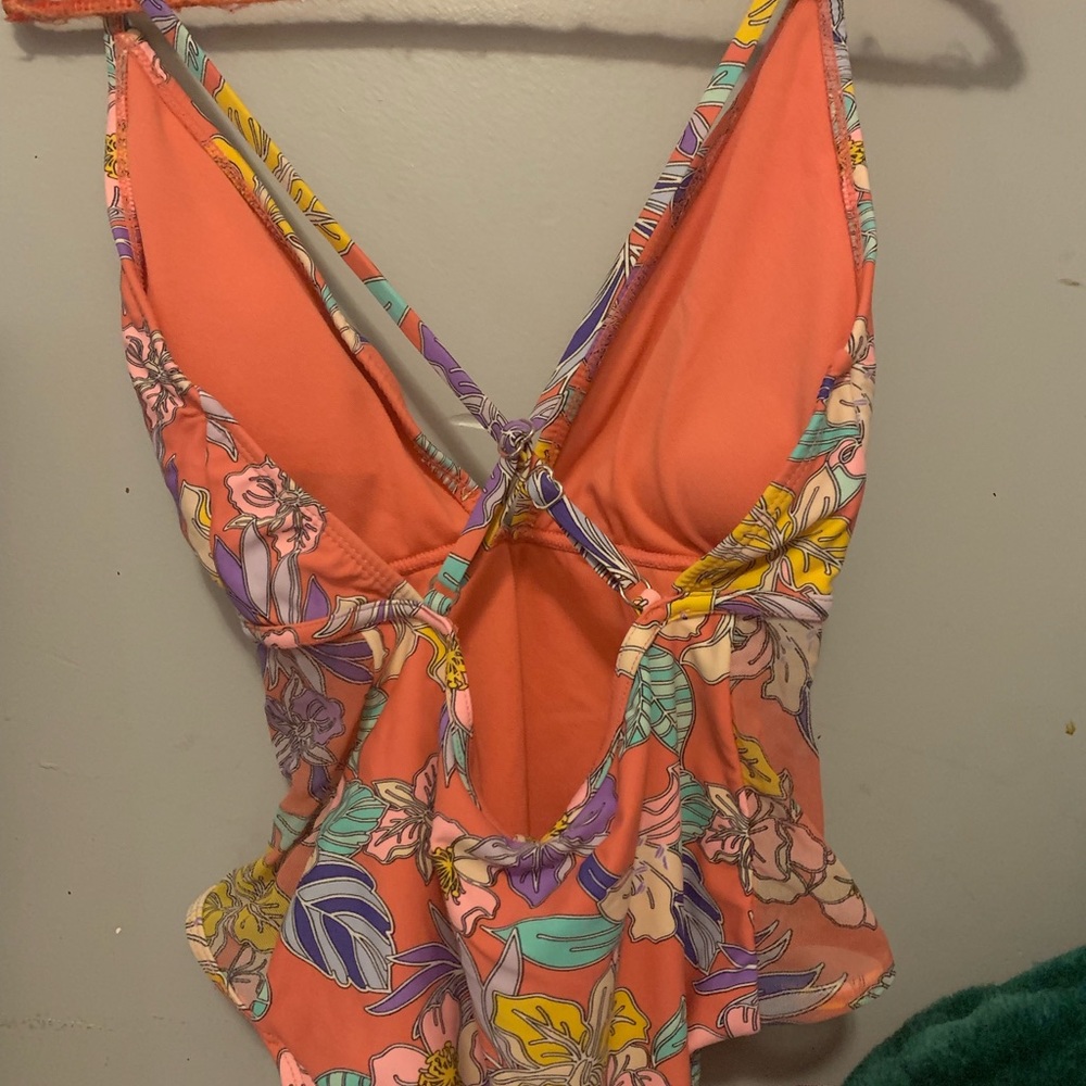 Full swim suit